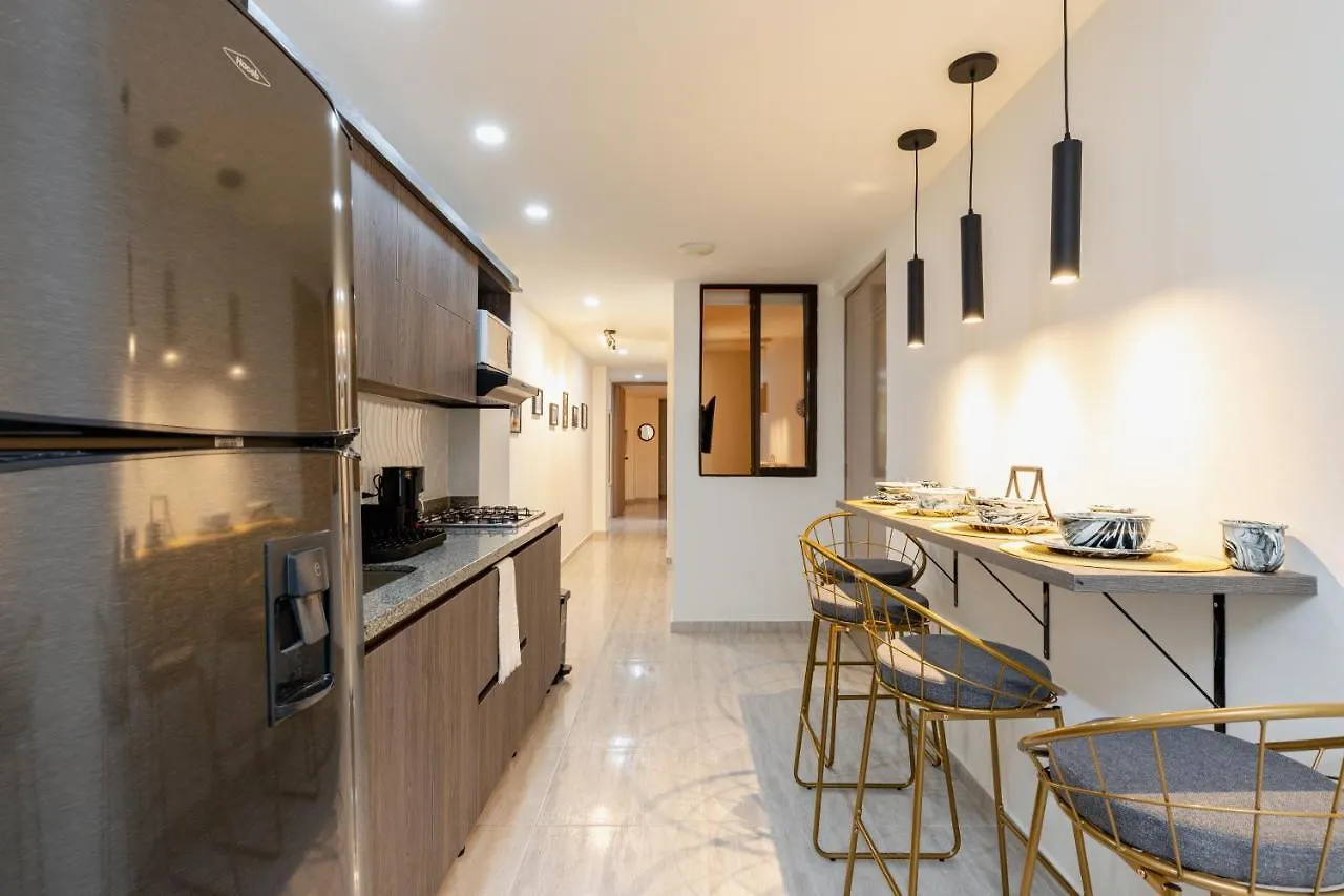 Ac, Apto Saman, Pet Friendly, 7 Personas Medellín 0*,  Colombia